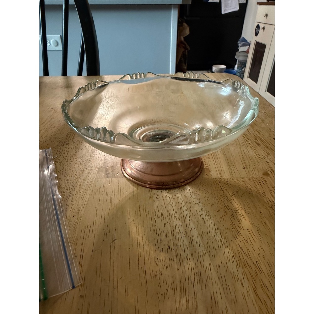Vintage princess house Pedestal Bowl Home Decor 7in Clear Copper Scalloped Glass
